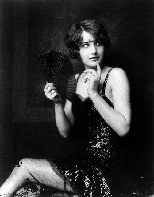 Barbara Stanwyk as a young (16 year old) Ziegfeld Girl. 